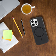 EtuinaIPHONE16PLUSPremiumGlossyMagCoverzgodnyzMagSafeiCameraControlbuttonczarne4